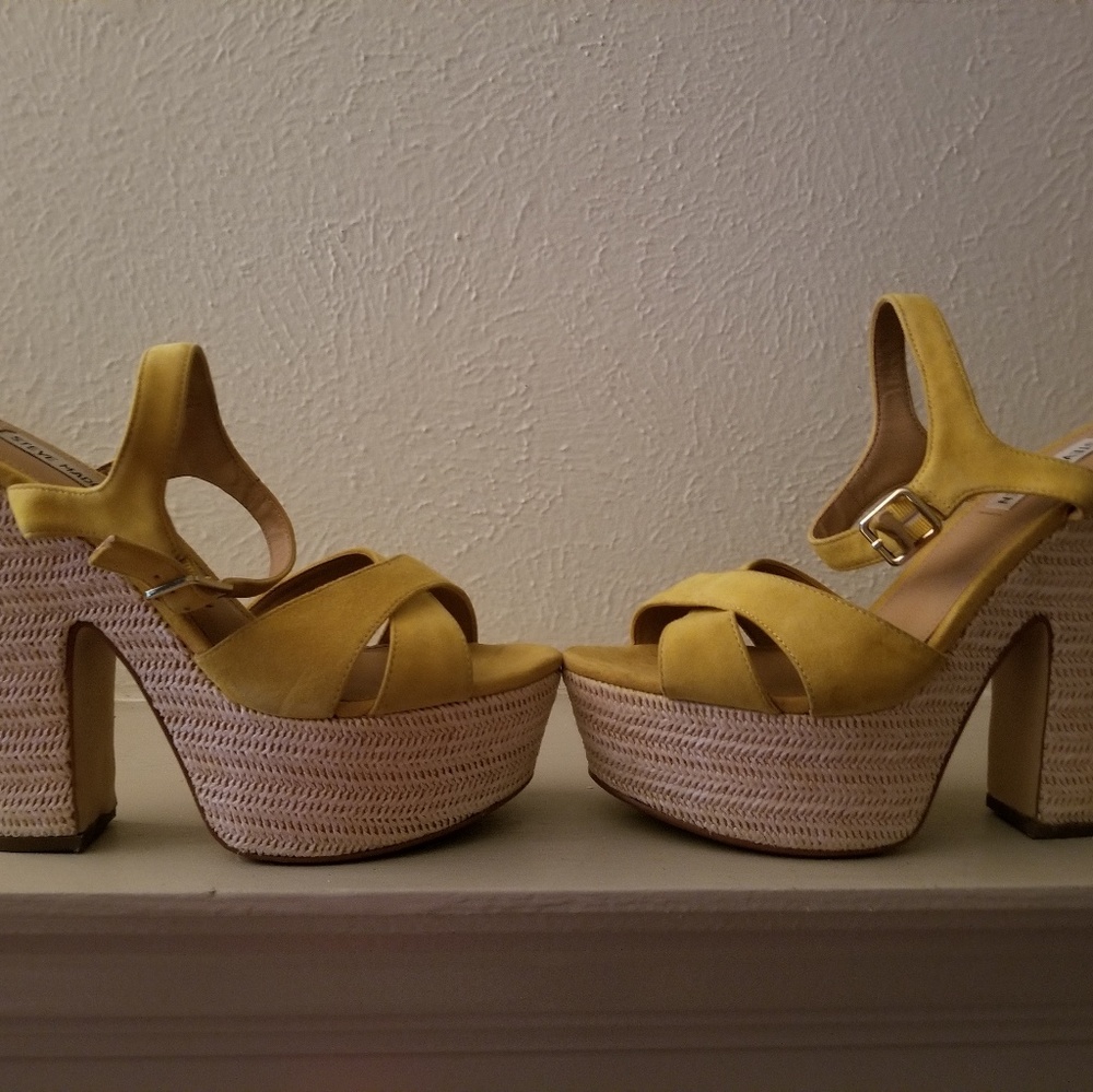 Ladies Shoes